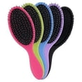 thumbnail image 3 of Mini cepillo desenredante de bolsillo con mango antideslizante para cabello húmedo y seco, masaje del cuero cabelludo, negro., 3 of 5
