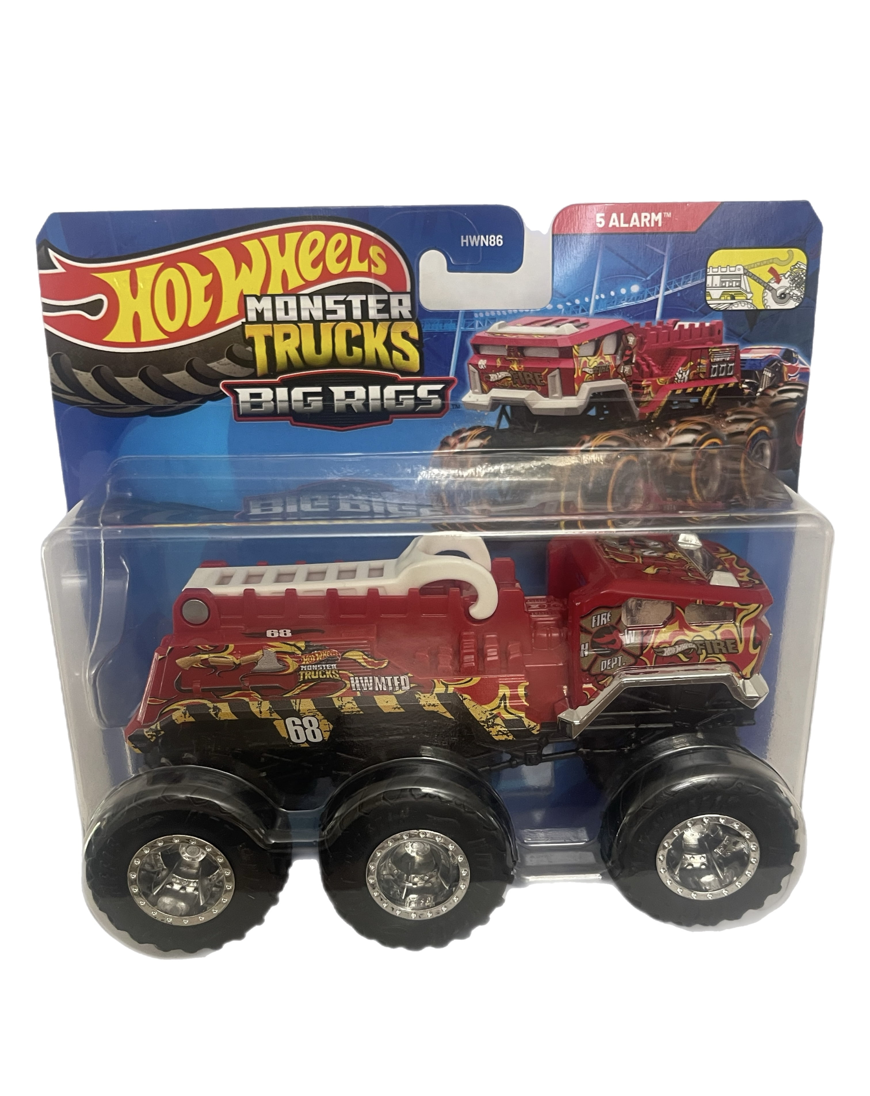 Hot Wheels Monster Trucks Big Rigs 1:64 Scale Toy Truck with 6 Wheels for Transporting or Towing Other Vehicles (Styles May Vary) HWN86