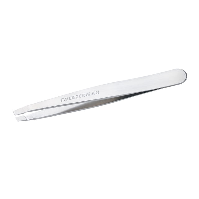 Pinza inclinada de acero inoxidable para cejas, color platino, de Tweezerman