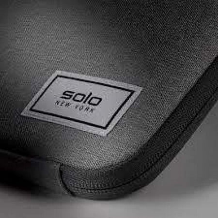 UPC: 0030918014417 | Solo New York UBN113-10 RE:FOCUS Laptop Sleeve – Recycled PET Polyester – 13-Inch Notebooks – Heathered Gray