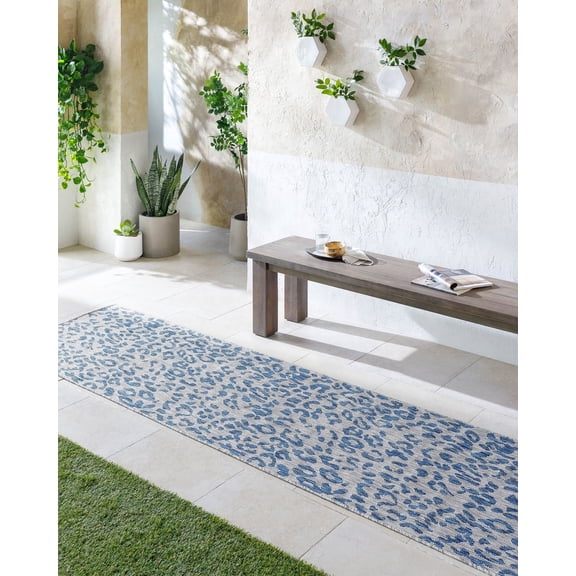Livabliss Outdoor Rugs, 5ft Round Eagean Modern Blue Round Area Rug for Patio, Porch, Deck, Backyard, Waterproof Indoor Outdoor Carpet (5'3" x 5'3")