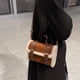 thumbnail image 4 of Jumpingount Bolsos cruzados de invierno para mujer con cómodo bolso cuadrado pequeño de terciopelo de felpa de cordero para mujer Bolsas de mensajero y de hombro blanco, 4 of 6