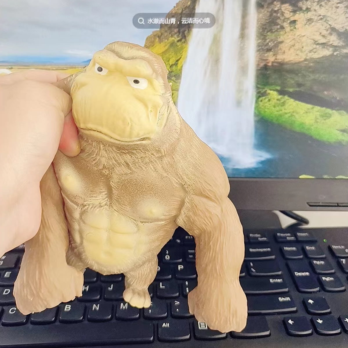 HYCSC Squishy Monkey Toy - Brown Stretch Gorilla, Stretch Monkey Stress Relief Toy, Novelty TikTok Gorilla Squeeze Toys, Funny Splat Monkey Sensory Stress Toy for Anxiety Women Men Kids (Big)