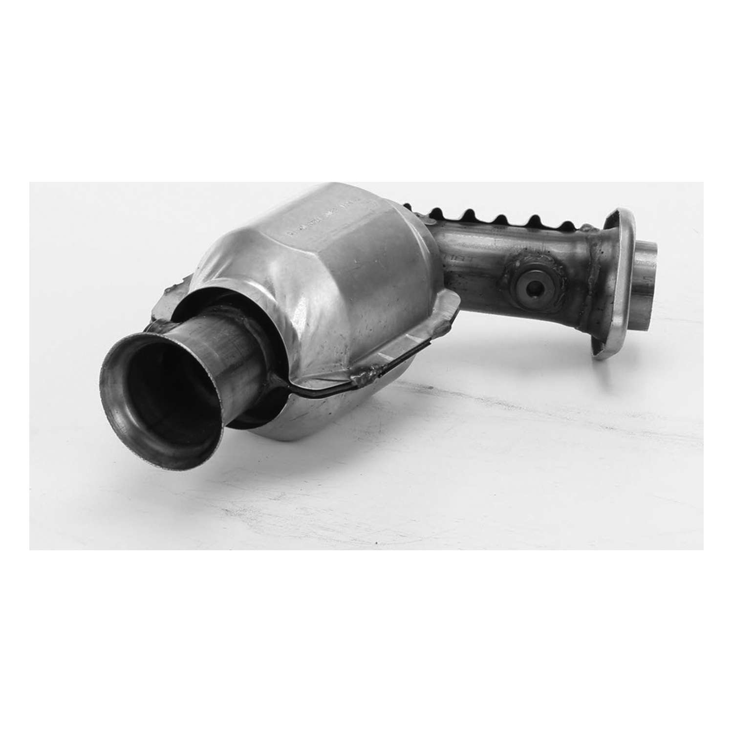 Catco EPA Standard Load Direct Fit Catalytic Converter Fits select: 2002-2003 JEEP LIBERTY