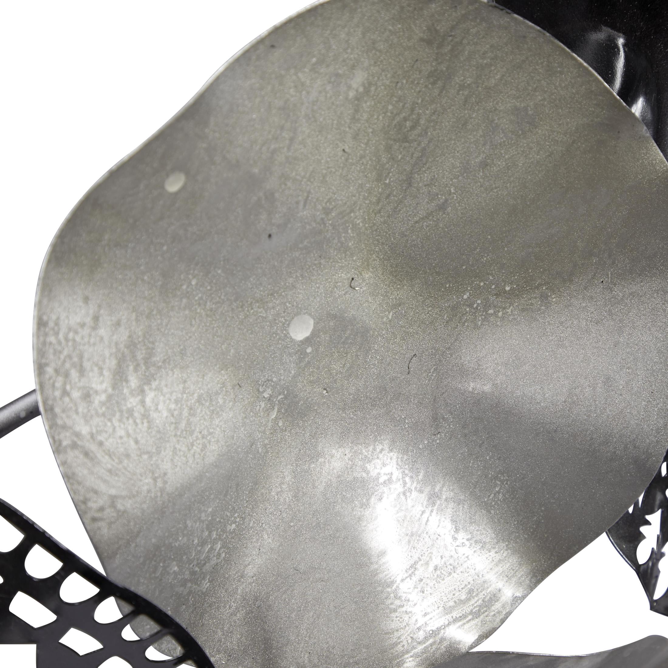 DecMode Contemporary Metal Discs with Crumpled and Lattice Patterns Wall Décor, 59"W x 25"H Features Silver/Black Polished Finish