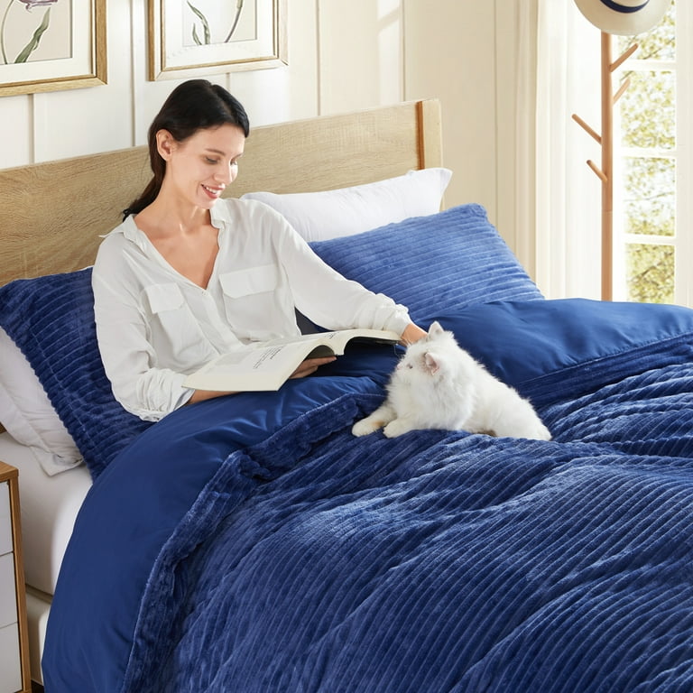Nestl 3 Pc Cut Plush Reversible Duvet Cover and Sham Set with Zipper Closure Corner Ties 100 Soft Hypoallergenic Microfiber Decorative Comforter