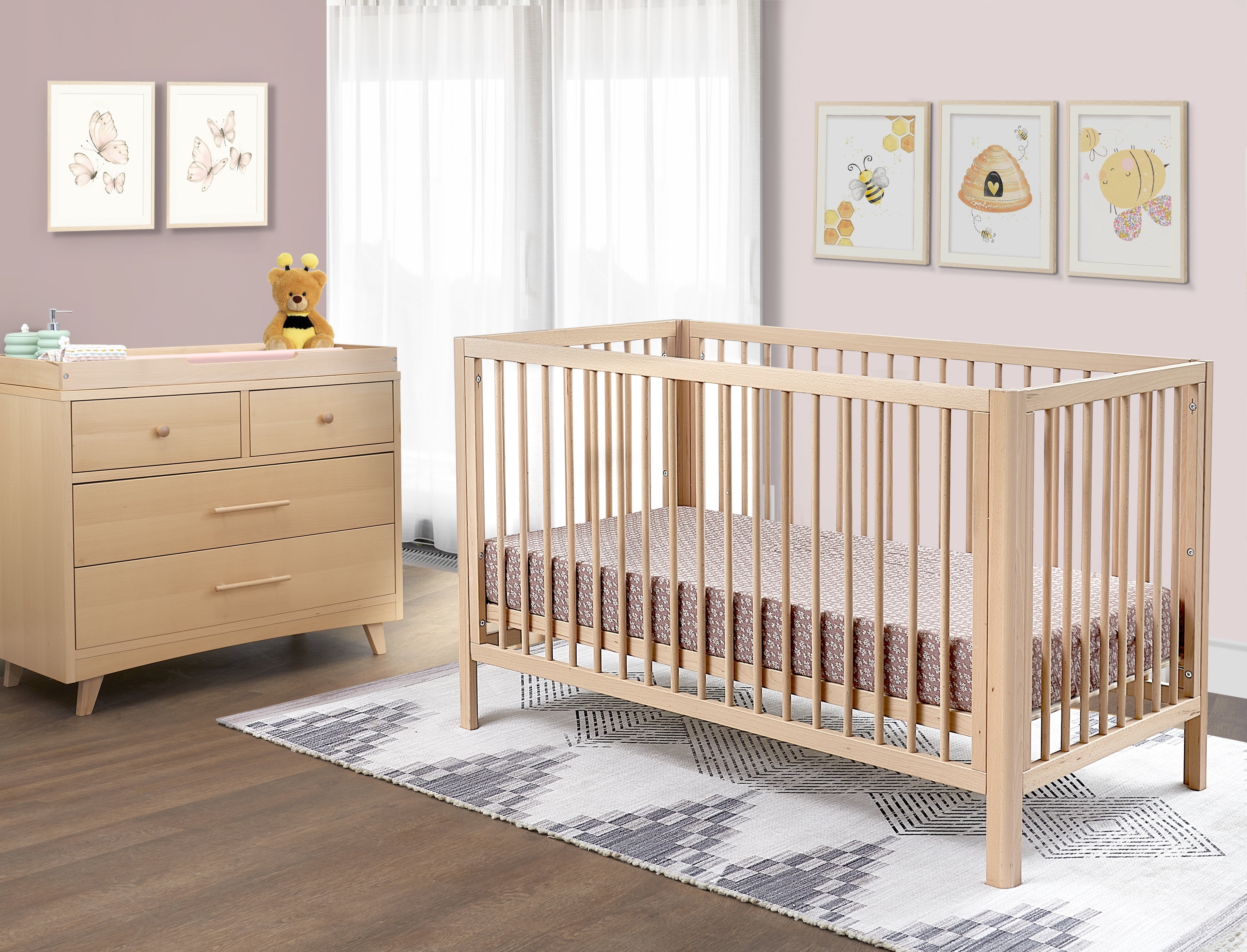 Sorelle Happy Lux 3-in-1 Crib