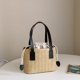 thumbnail image 2 of Bolso de hombro de estilo extranjero de nueva moda de verano 2024 para mujer, bolso de mensajero sencillo, bolso cuadrado pequeño informal sencillo, 2 of 5