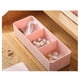thumbnail image 3 of Advancent Caja de cosméticos, estuches de maquillaje desmontables de 3 rejillas, escaparate portátil a prueba de polvo, soporte para Almacenamiento y organización del hogar Blanco, 3 of 6