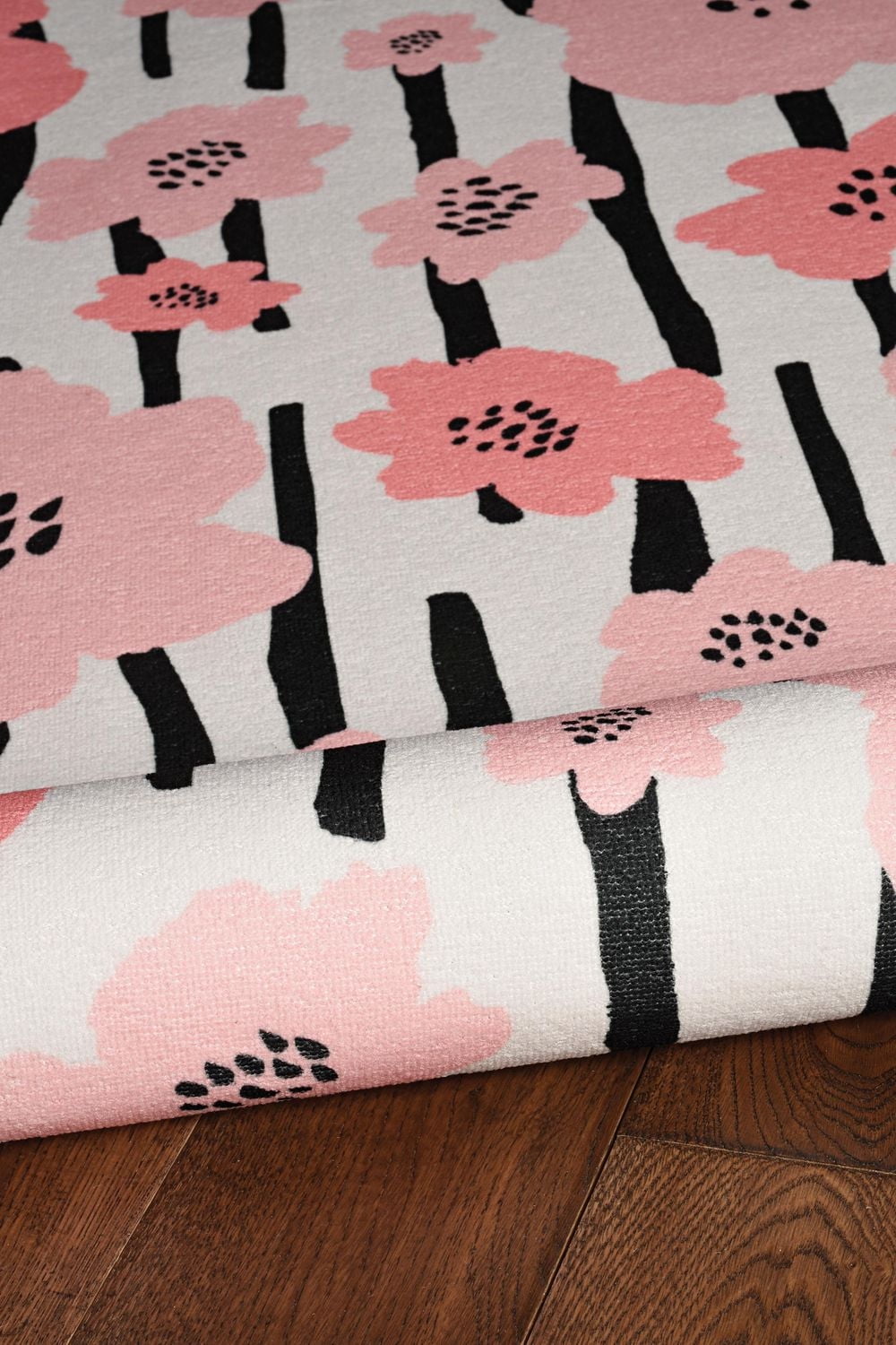 Tapis d'appoint lavable Laurel 3 pi x 5 pi ivoire et rose