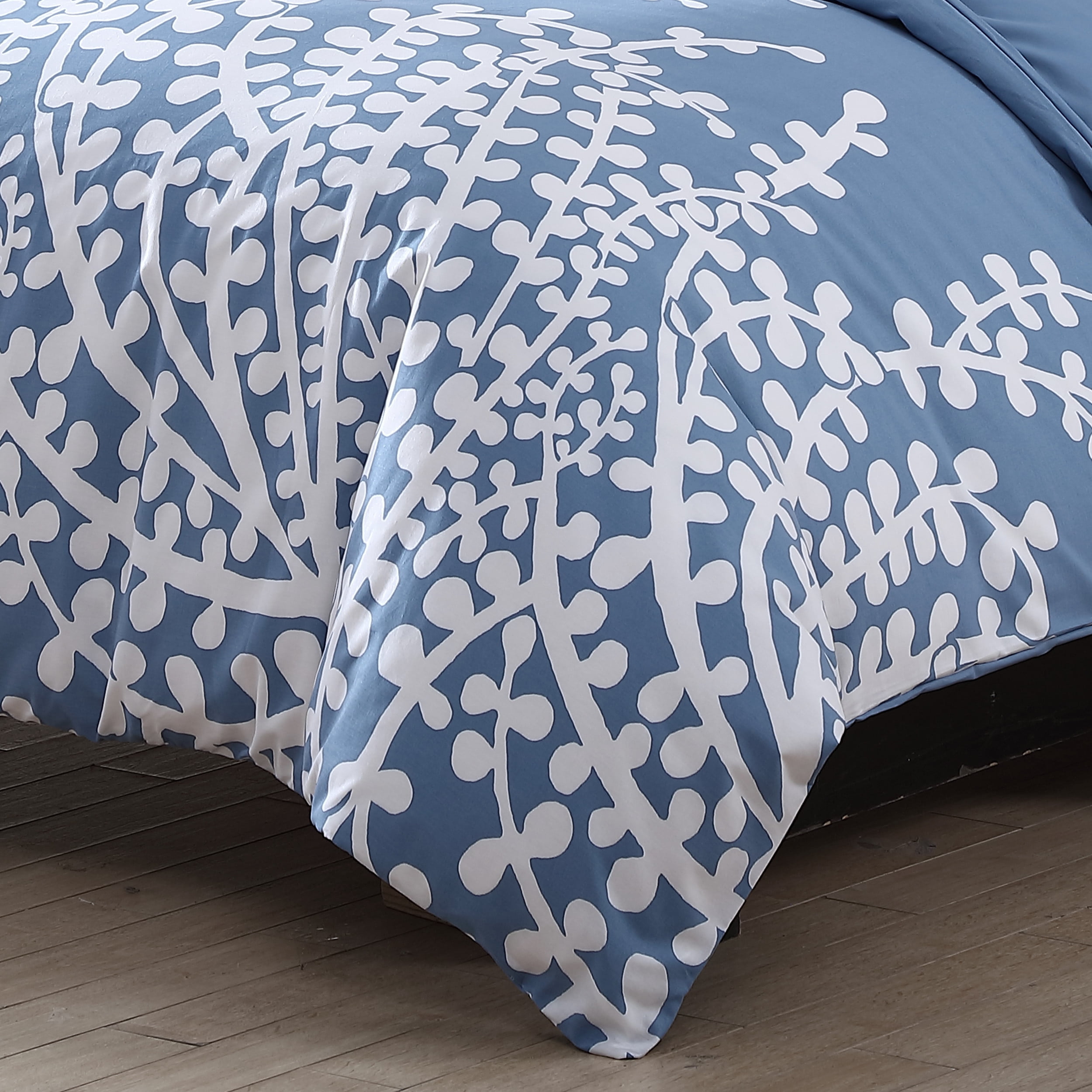 City Scene Branches French Blue Duvet Cover Set, Full/Queen