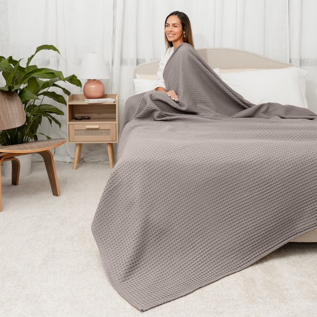 Comfy Cubs 100% Cotton Waffle Weave Blanket - Soft Lightweight Blankets (Charcoal, 90" X 90")