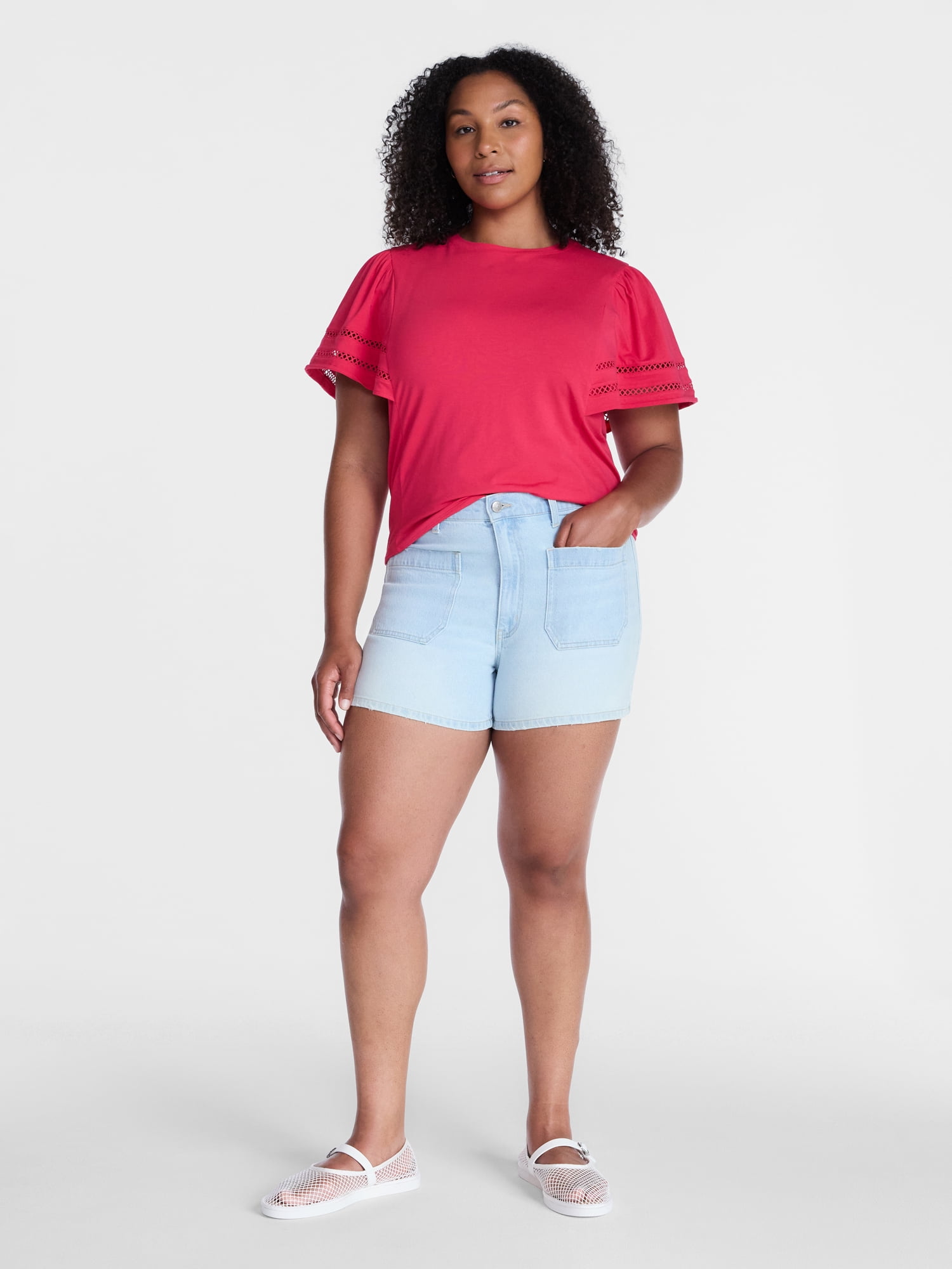 Time and Tru Women's High Rise Patch Pocket Denim Shorts, 4" Inseam, Sizes 0-20