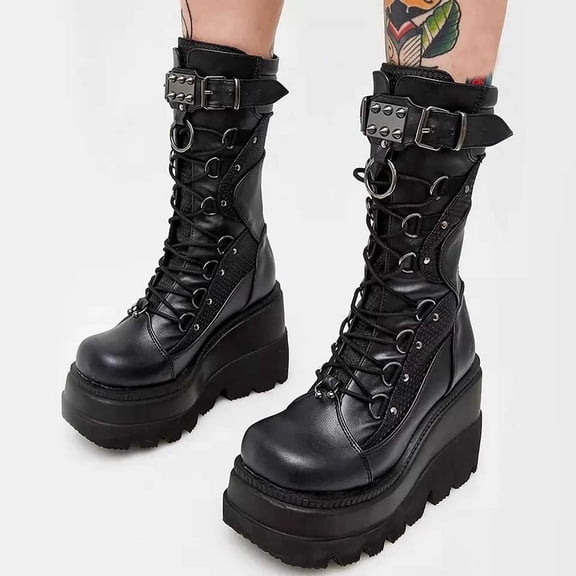 Viluyesy Womens Combat Boots Round Toe Platform Lug Sole Faux Leather Lace Up Rivet Buckle Gothic Streetwear Boots Black Size US9