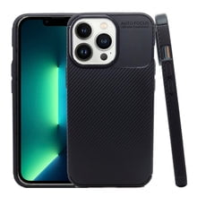 Funda de Silicon Uso Rudo Atti Rugged Carbon iphone 13 Pro Negro 1pz Mas Mica 9D