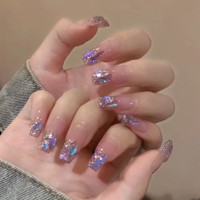 Uñas postizas con diseño de diamantes de imitación, manicura francesa brillante de Aurora, 24 piezas