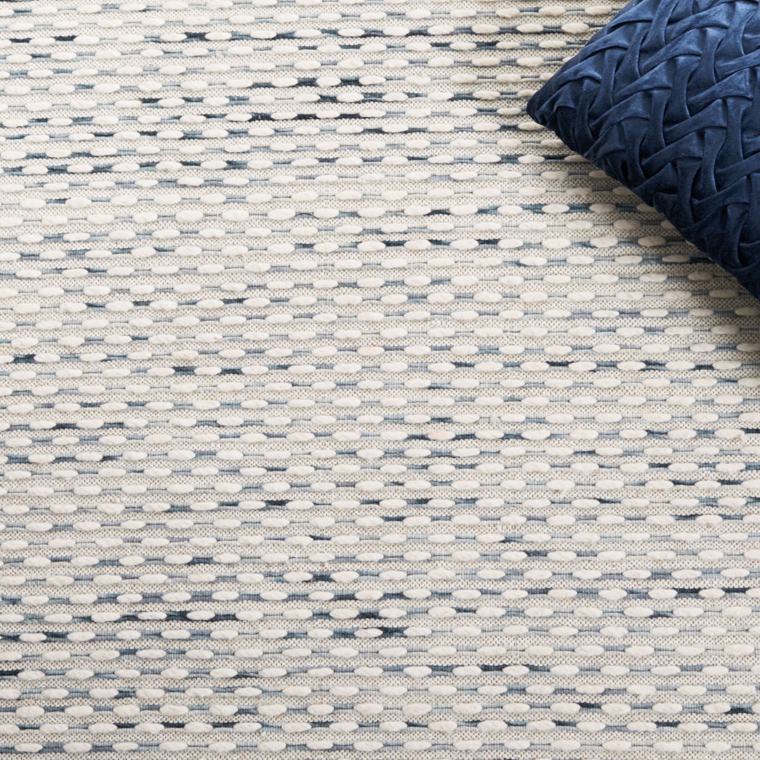 SAFAVIEH Marbella Frederick Striped Area Rug, Beige/Blue, 6' x 6' Square