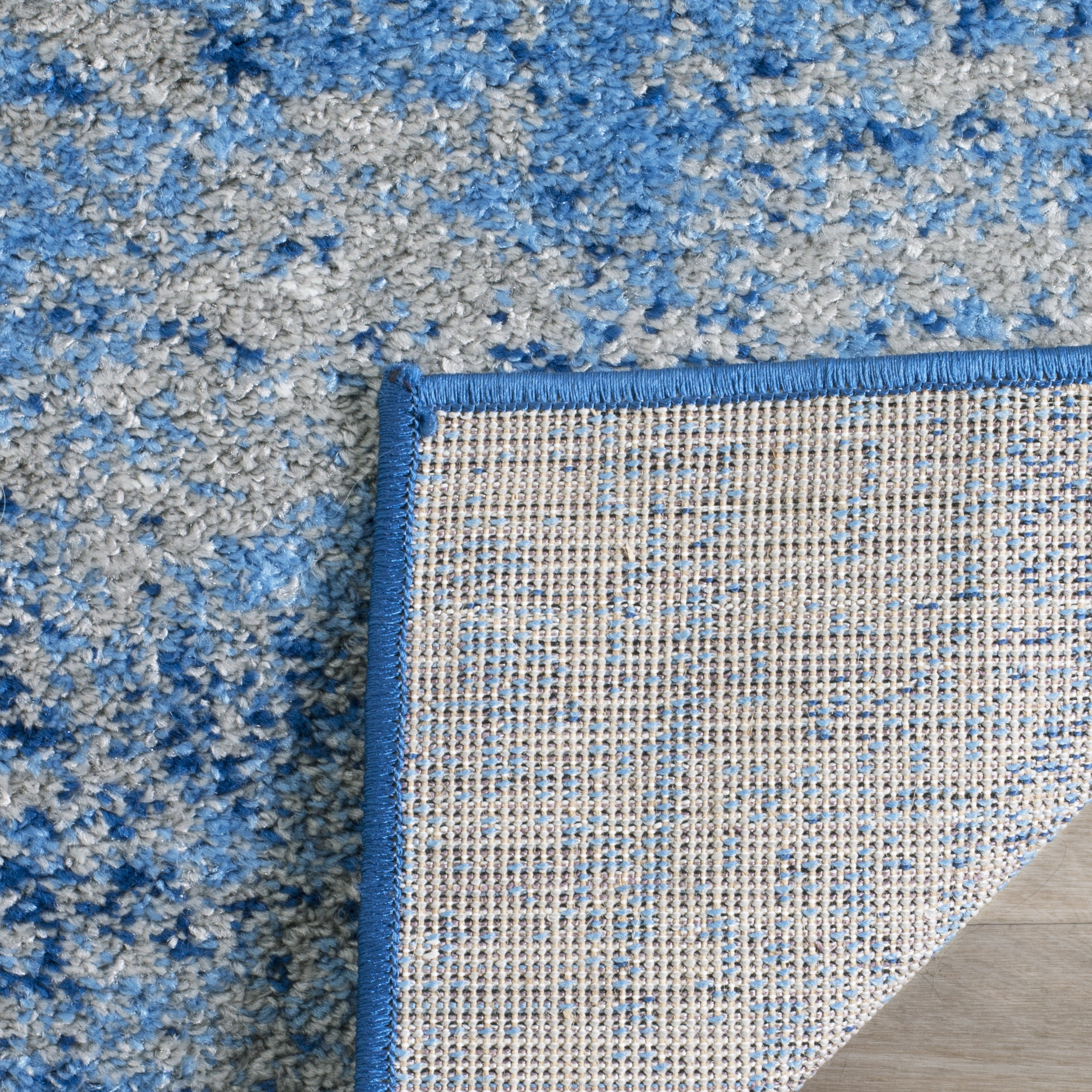 Safavieh Adirondack Rudyard Abstract Ombre Runner Rug, Silver/Blue, 2'6" x 18'