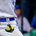 thumbnail image 1 of Soporte para pelota de juguete para perros, funda de béisbol, fácil de instalar, accesorio para correa, soporte para pelota de tenis para jugar en el Negro, 1 of 8