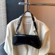 thumbnail image 4 of Casual para Axilas 1, 4 of 9
