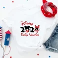 thumbnail image 4 of Ropa de vacaciones familiares de Disney, moda para viaje a Disneylandia, camiseta informal para niña, ropa de calle de manga corta de verano, camiseta para bebé niño, 4 of 5