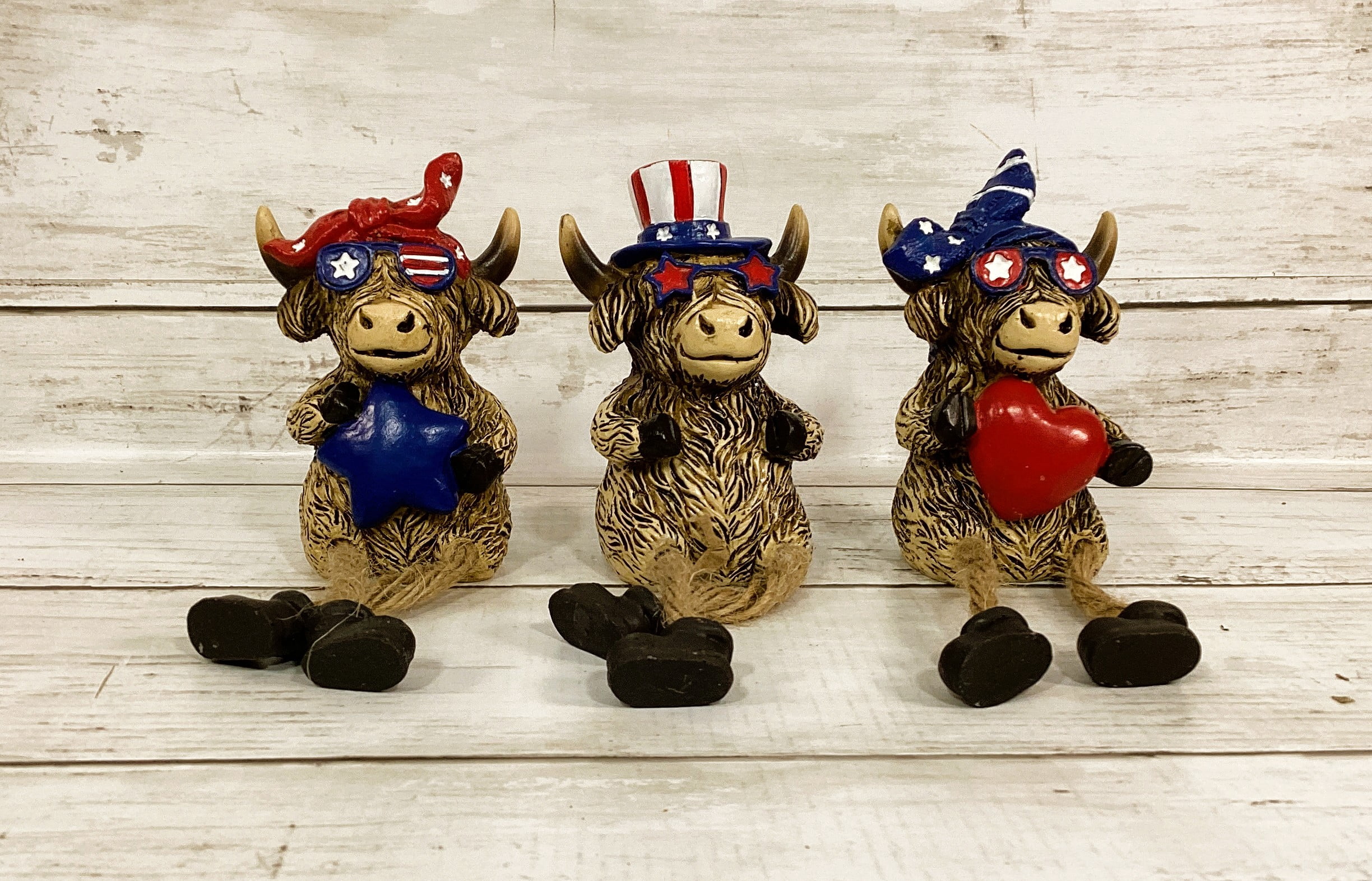 Li'l Woodzeez Farm Collection Moosicalmoo Cow Family Figure Set