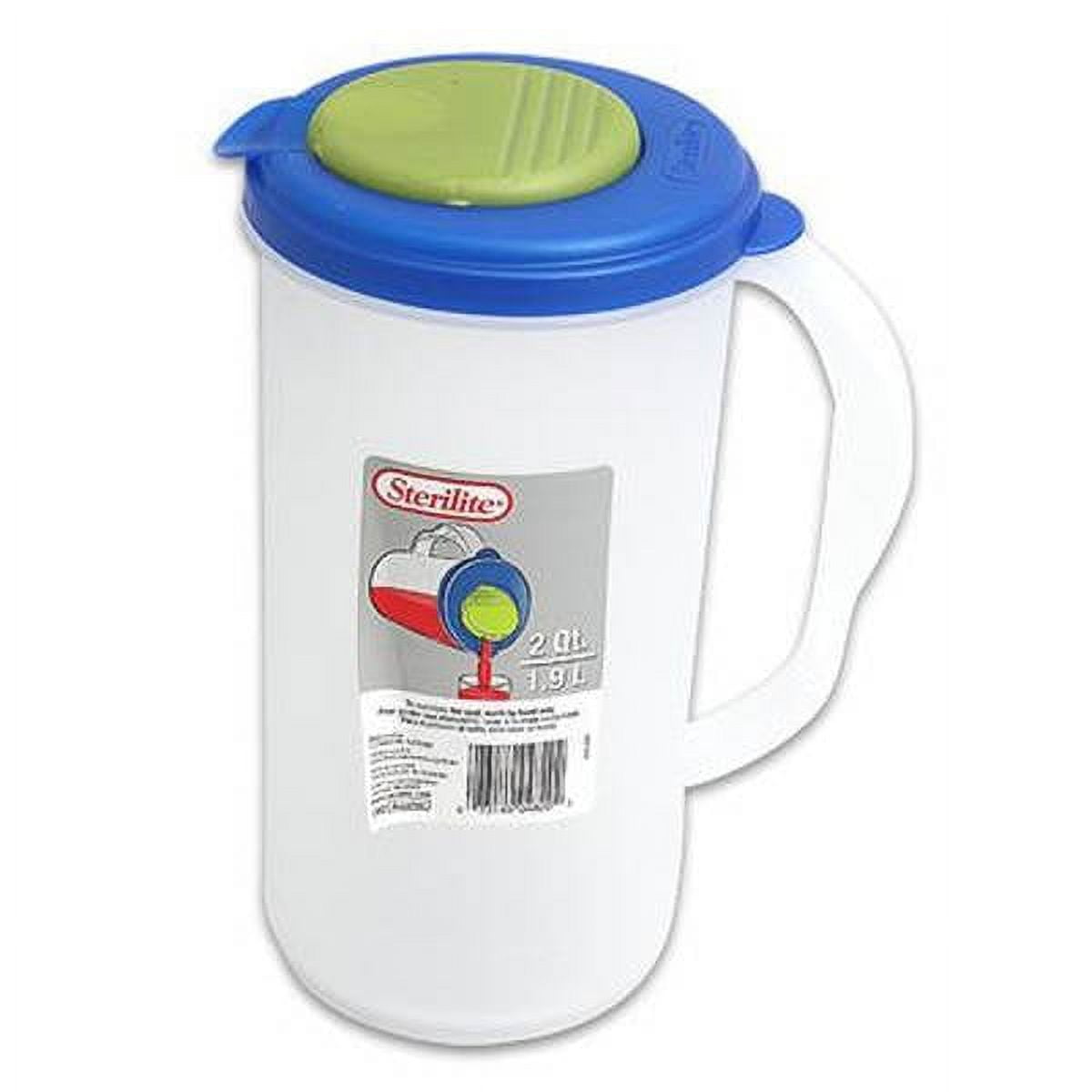 TableCraft PP322FIN 2 Qt. Clear Plastic Beverage Pitcher with Lid - Globe  Equipment Company