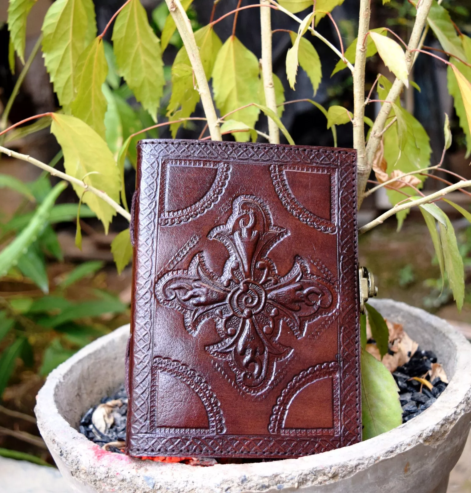 Handcrafted Embossed Design Vintage Leather Bound Journal Celtic Flower Spell Dream Diary Blank Notebook For Men & Women