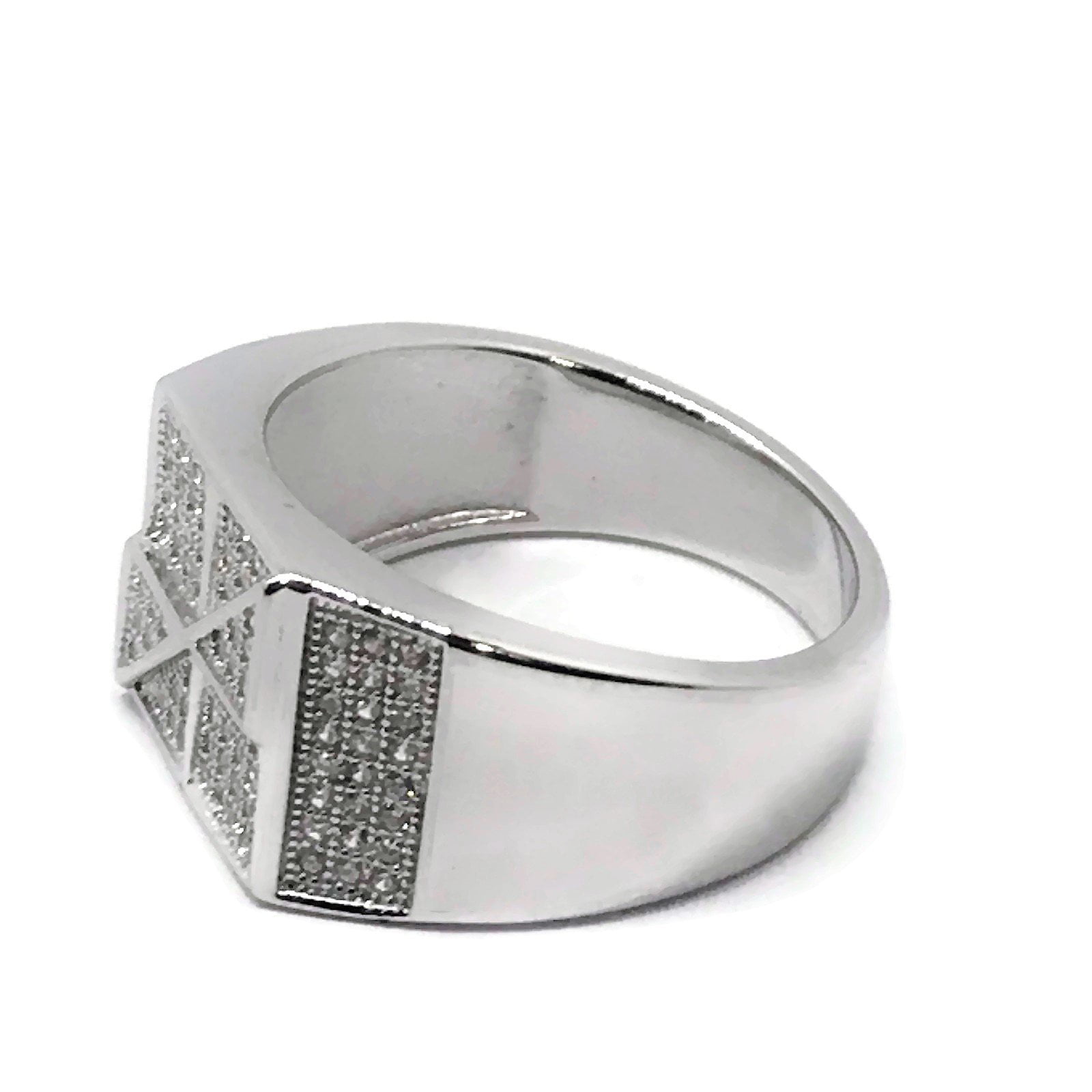 Details about   Brand NEW Mens Stainless Steel Ring Sizes 10 & 11 Available weight 6.0 grams