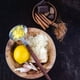 thumbnail image 2 of Rallador de queso Microplane Home Series Hard (fino, rojo), 2 of 4