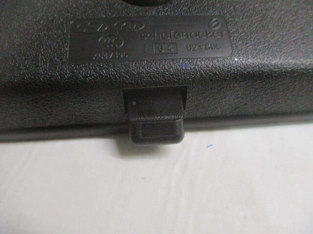Pre-Owned 06 07 08 09 Kia Rio Manual Rear View Mirror OEM LKQ - Verify Specific Vehicle Fitment In Description - (Good)
