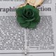 thumbnail image 1 of Broche de camelia hecho a mano para hombre y mujer, con ramillete de 4 cm de diámetro aproximadamente., 1 of 6