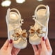 thumbnail image 4 of Puntoco Verano Nuevo Estilo, Moderno Y Cómodo, Zapatos De Playa Antideslizantes De Suela Blanda, Sandalias Con Estilo De Diamantes De Imitación De Flores De Suela Blanda, Sandalias Para Niñas Beige 37, 4 of 5