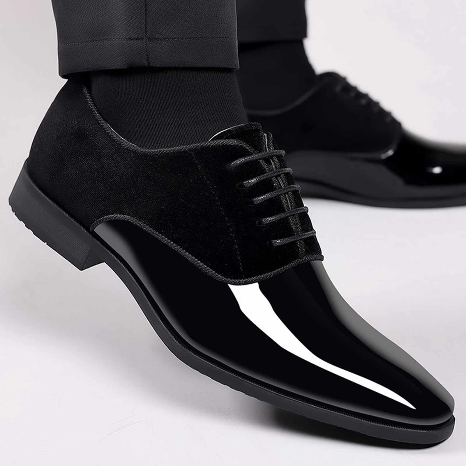 Xucatan Men's Dress Shoes Business Oxfords Patent Leather Dress Shoes Classic Loafers Formal Pointed Lace Up Business Tuxedo Shoes Gift