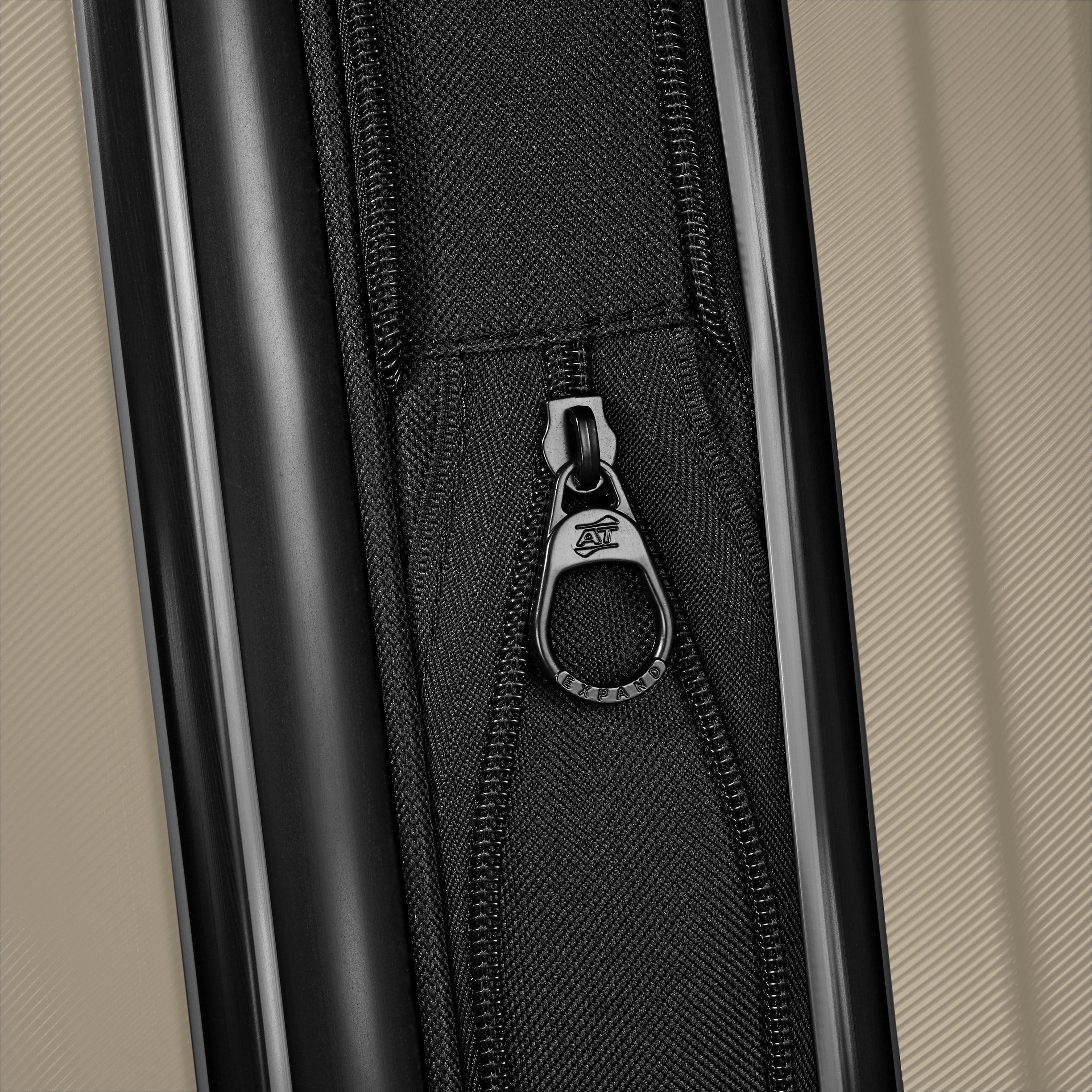 American Tourister Cargo Max 21" Hardside Durable Carry-on Spinner Luggage with Divider Pockets, Dune