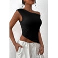 thumbnail image 4 of Remera PRETTYGARDEN Verano 2025 Negra Grande Asimétrica, 4 of 8