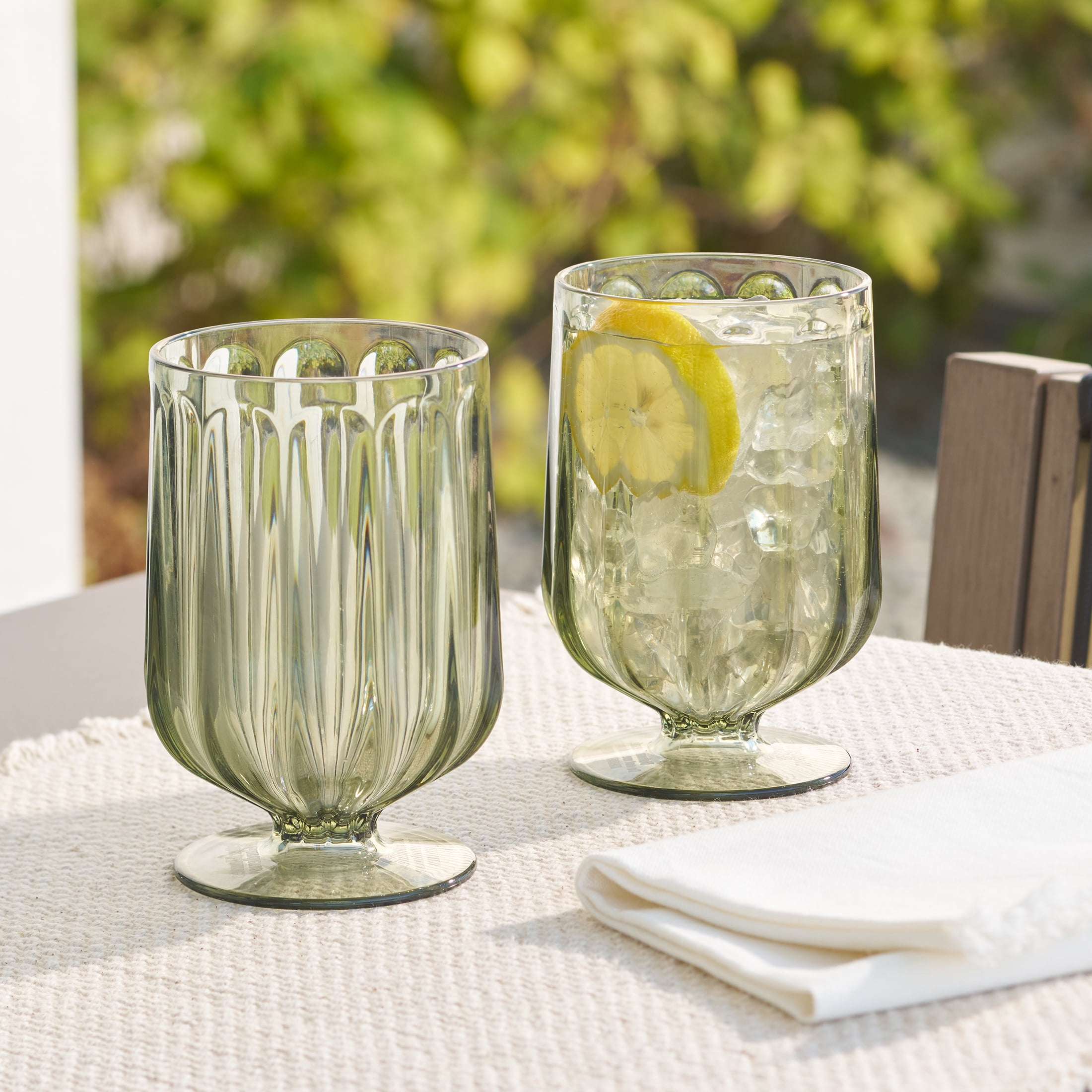 Better Homes & Gardens 4-Piece 15-Ounce Tritan Plastic Wine Goblet Set, Green