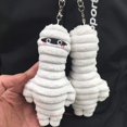 thumbnail image 3 of Llaveros de momia de felpa, adornos, llavero colgante para mochilas, regalos creativos, 3 of 4