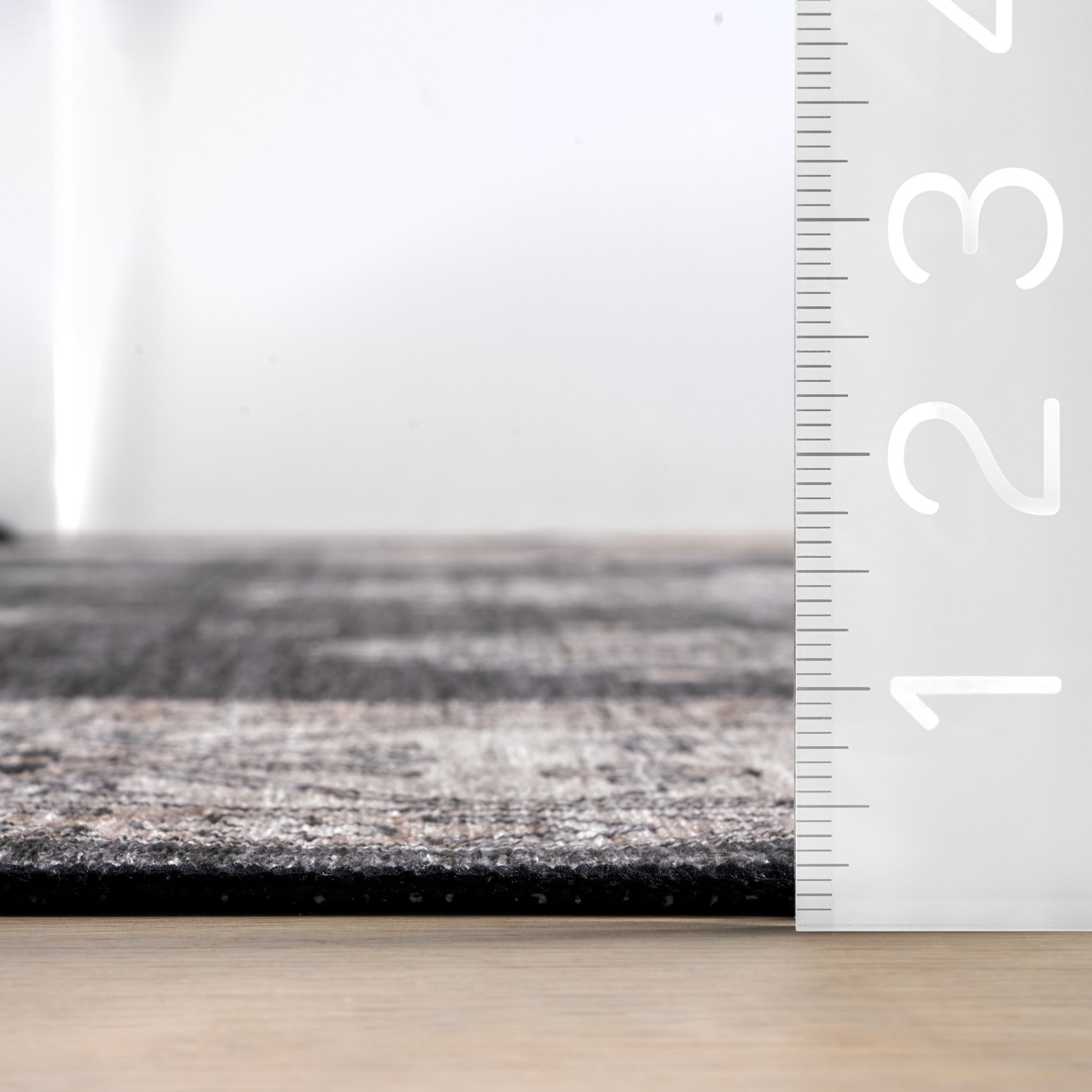 nuLOOM Moxie SplashGuard Traditional Bordered Machine Washable Area Rug, 3' x 5', Moxie Charcoal