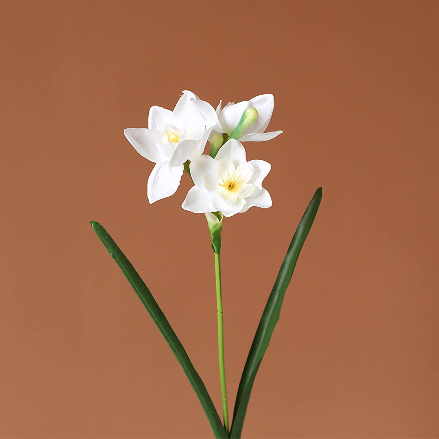 Artificial Daffodils Flowers White Narcissus Spring Flower Fake Silk Flower Arrangement for Home Wedding Outdoor Front Door Decor (, White)