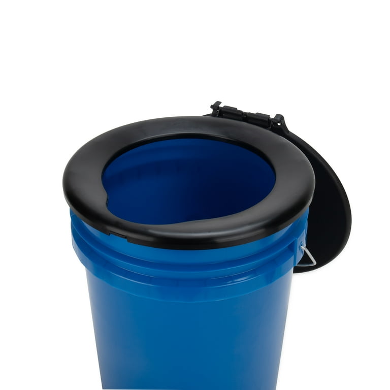 Camco Toilet Bucket with Seat and Lid Attached Carry Handle 5 Gallon Polymer 13.4 Inches 41549
