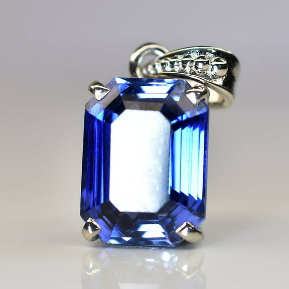 Natural 925 Sterling Silver Pendant 23 Ct Blue Sapphire Emerald CERTIFIED Gems