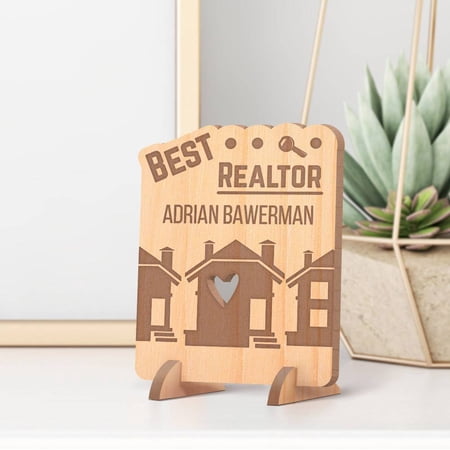 Personalized Best Realtor's Name Wooden Gift card feat Love Hearts & House Detail