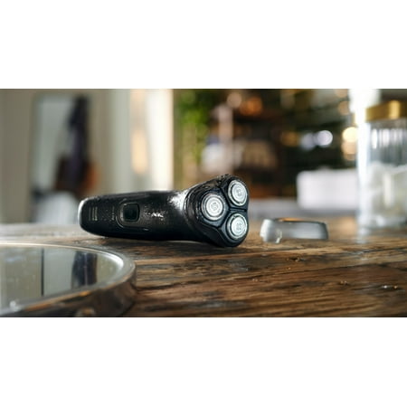 Philips Norelco Shaver 2400, Cordless Electric Shaver with Pop-Up Trimmer - Deep Black