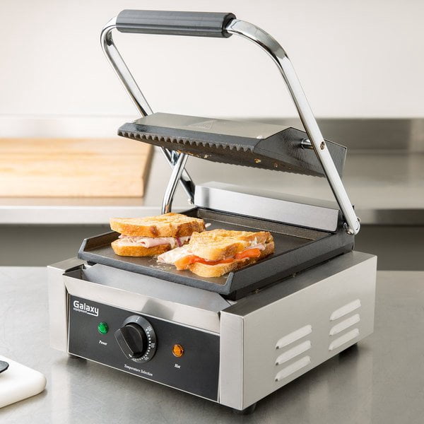 Star PSC28I 28 Inch Commercial Panini Press & Sandwich Grill - Cast Iron Surface