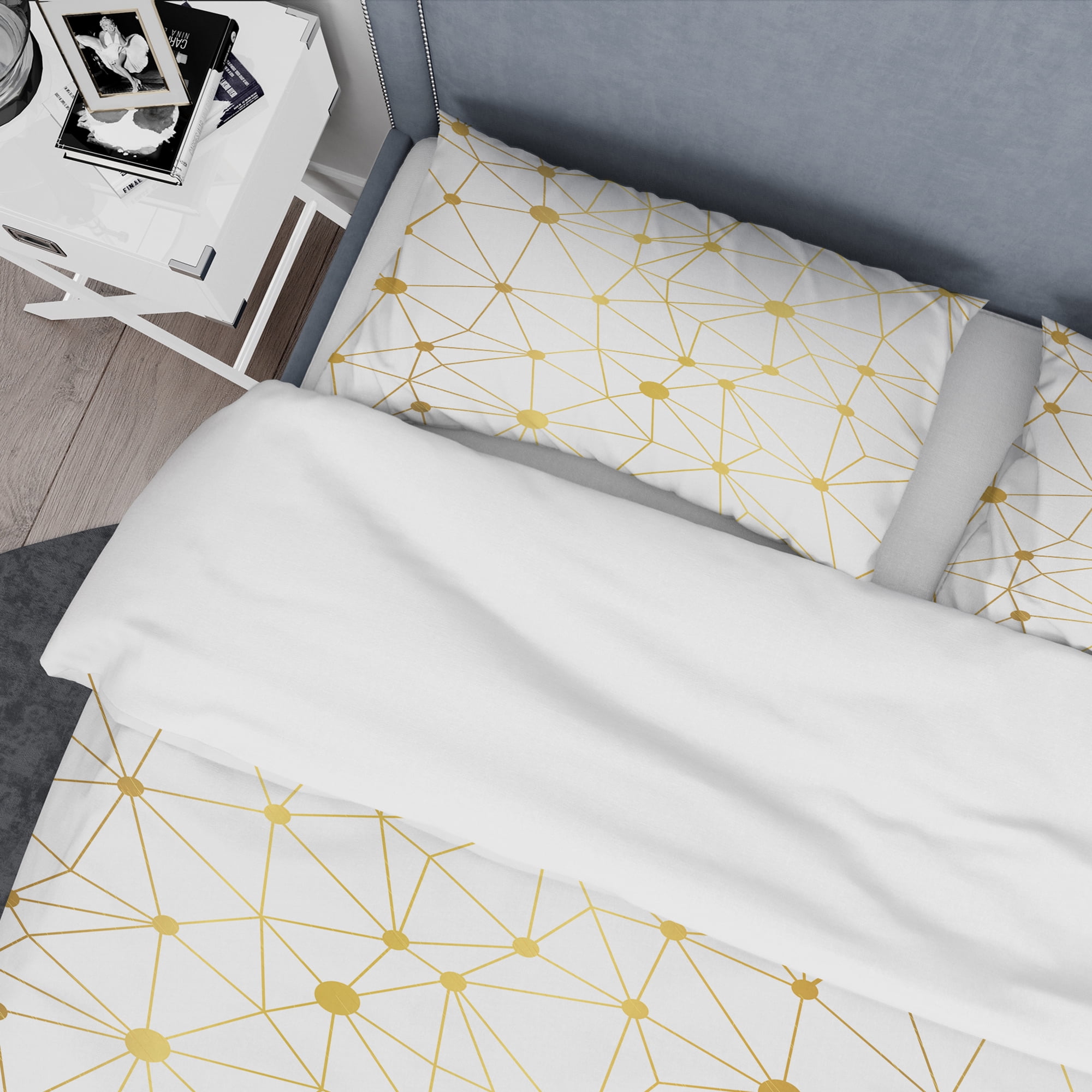 Designart 'Golden Grid I' Mid-Century Modern Duvet Cover Set