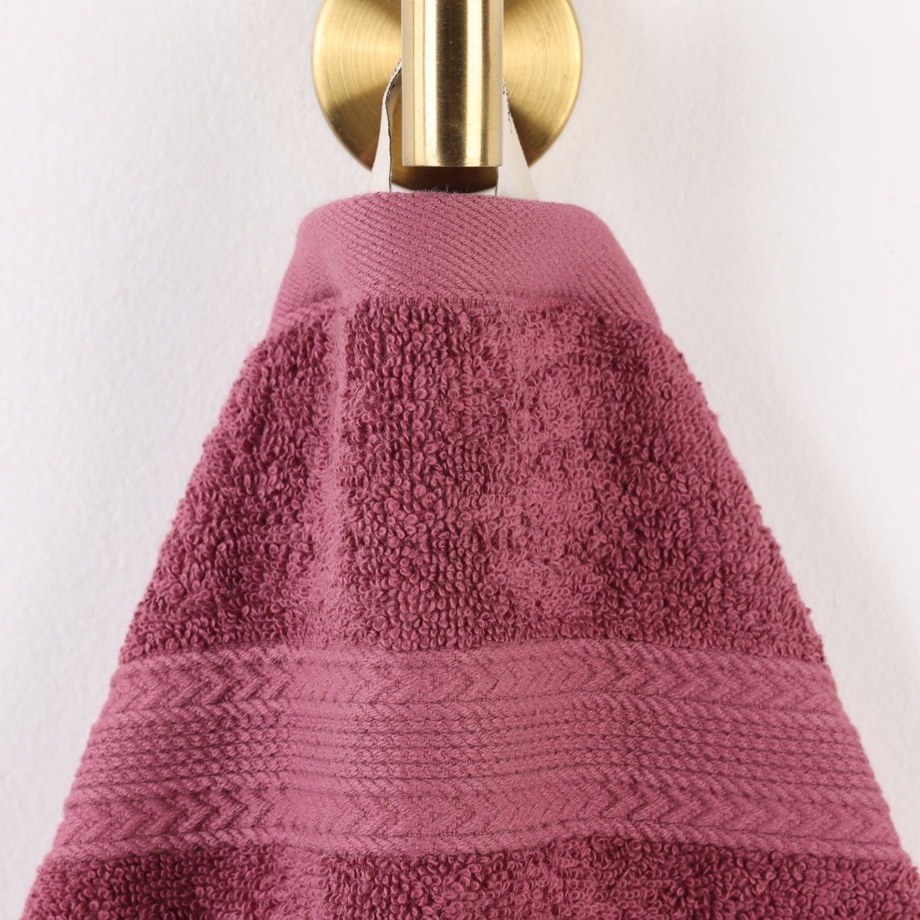 Superior Eco-Friendly Cotton 8-Piece Assorted Towel Set, Rosewood