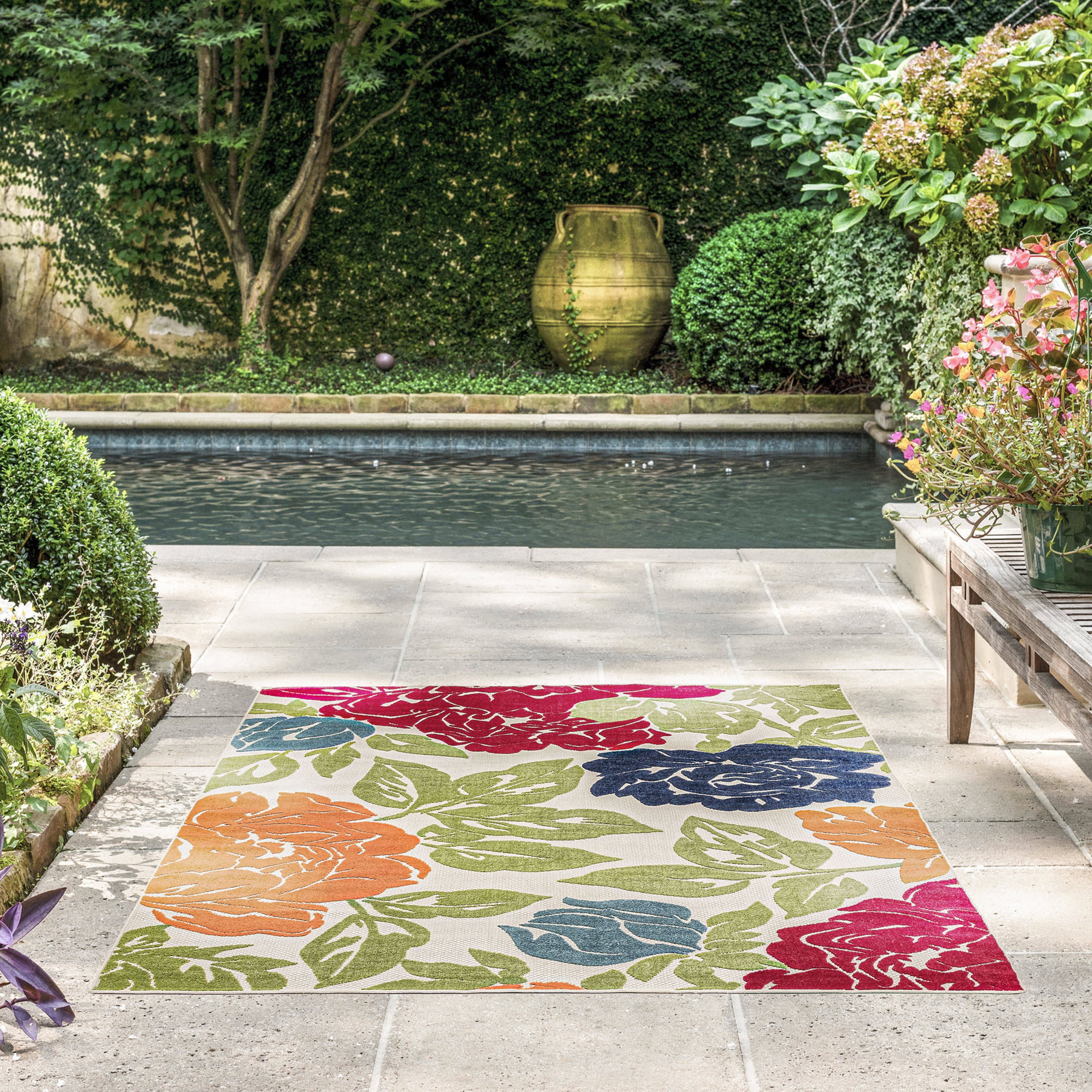 Oasis Modern Floral Multicolor Polypropylene Indoor Outdoor Area Rug, 8'x8' Round