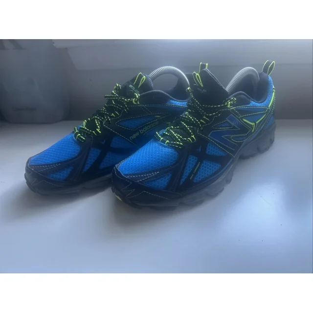 New Balance 610 (MT610Bg3) Mens Blue Mesh Trail Running Shoe UK Size 7