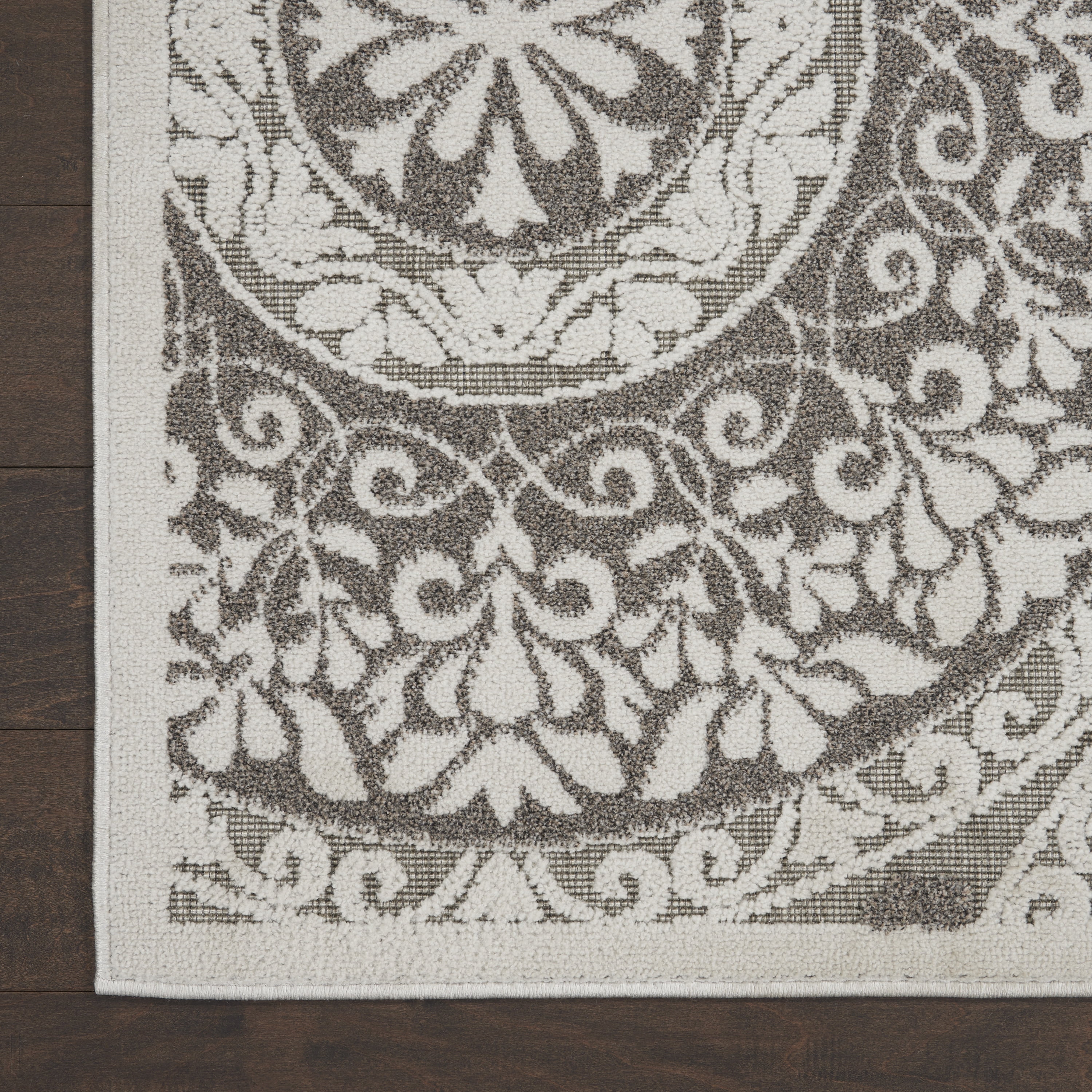 Nourison Calobra Modern Taupe 4' x 6' Area Rug, (4x6)